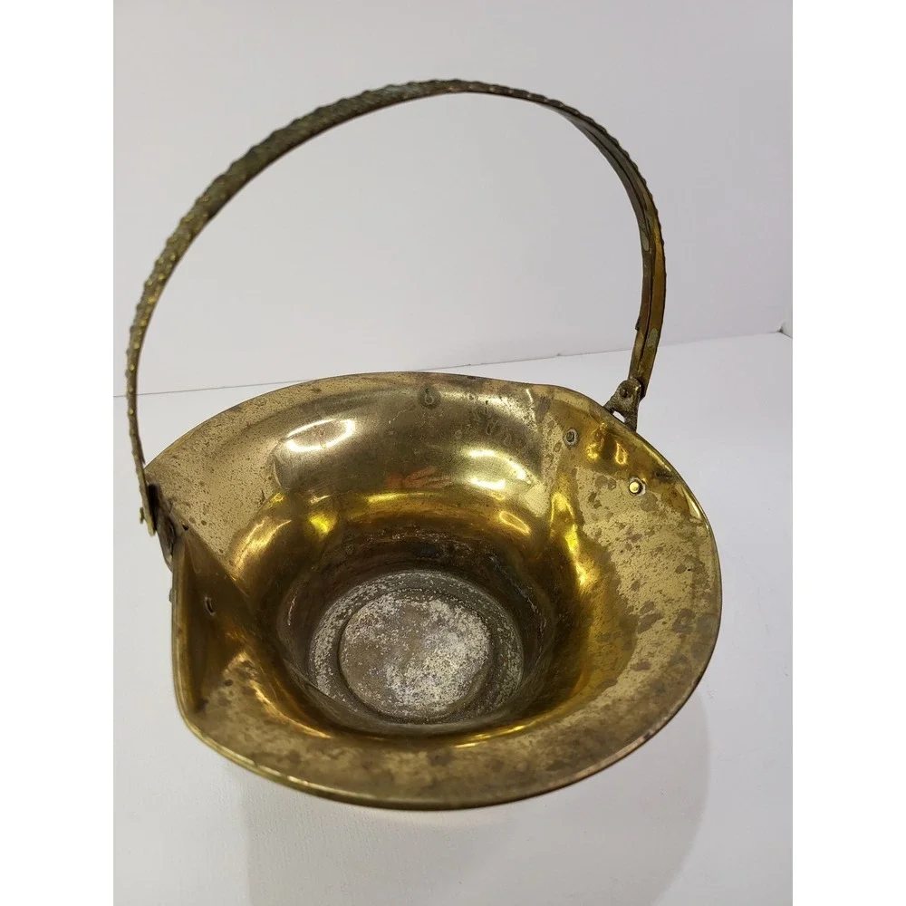 Vintage Brass Basket Grape Leaf Motif Scalloped Edge Decorative Handle India